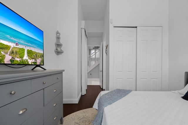 7372 NW 18TH Court, Pembroke Pines, FL 33024