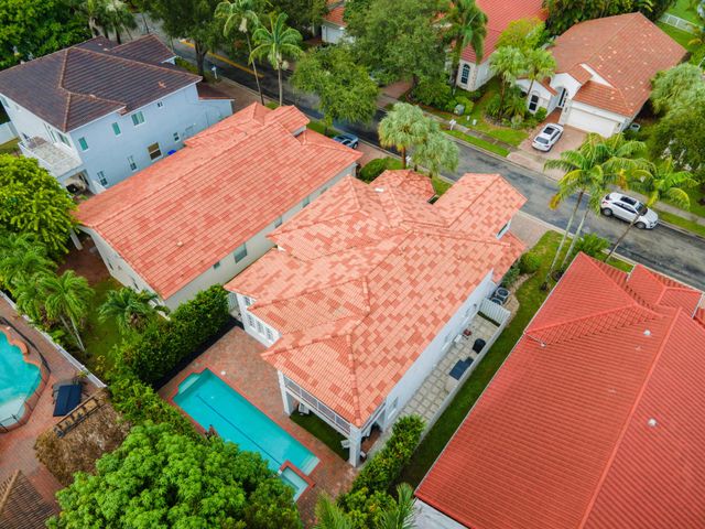 7372 NW 18TH Court, Pembroke Pines, FL 33024
