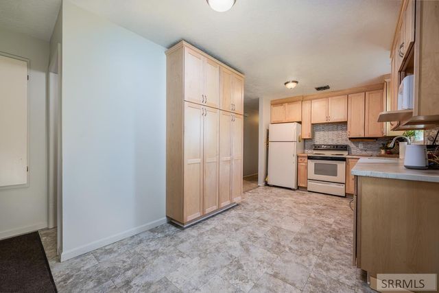 611 N Woodruff Avenue, Idaho Falls, ID 83401