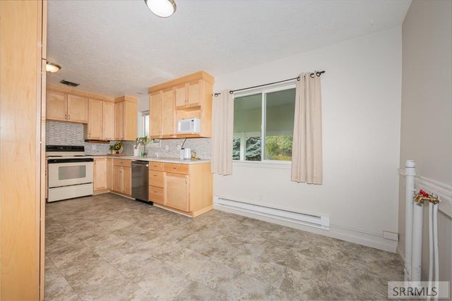 611 N Woodruff Avenue, Idaho Falls, ID 83401