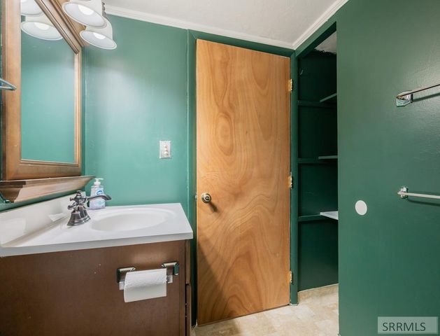 611 N Woodruff Avenue, Idaho Falls, ID 83401