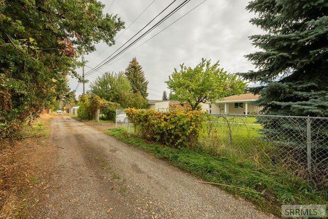 611 N Woodruff Avenue, Idaho Falls, ID 83401