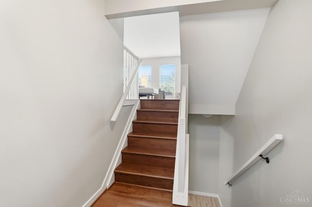 407 Elizabeth Street, Cincinnati, OH 45203