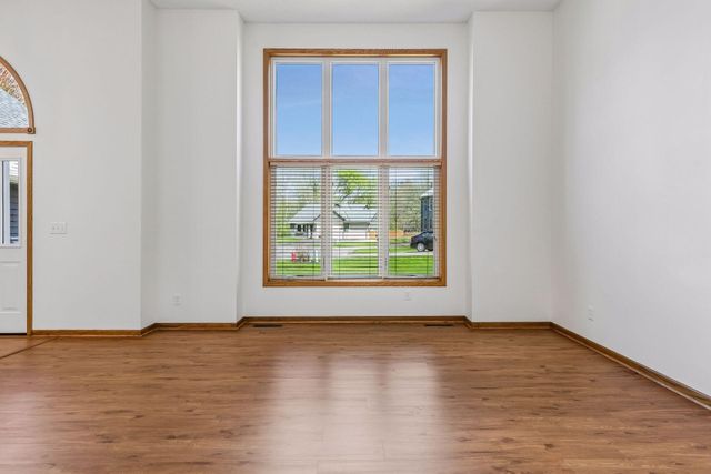 5323 Cedarwood Court, White Bear Twp, MN 55110