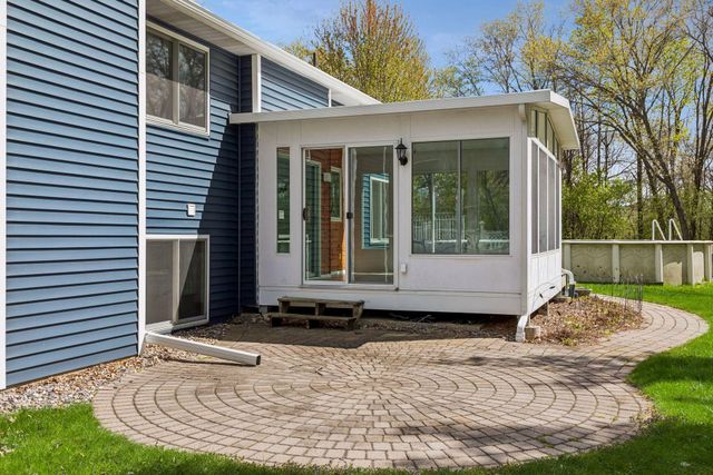 5323 Cedarwood Court, White Bear Twp, MN 55110