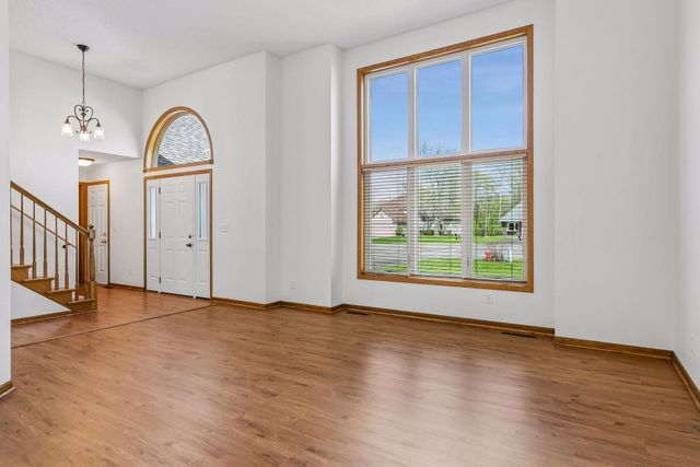 5323 Cedarwood Court, White Bear Twp, MN 55110