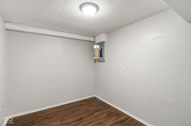 1248 Munsee Circle, Indianapolis, IN 46228