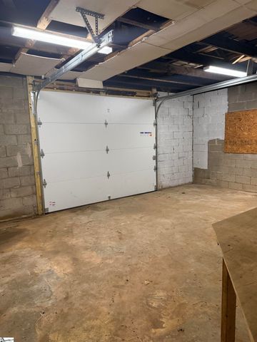 500 State Park Road, Greenville, SC 29609
