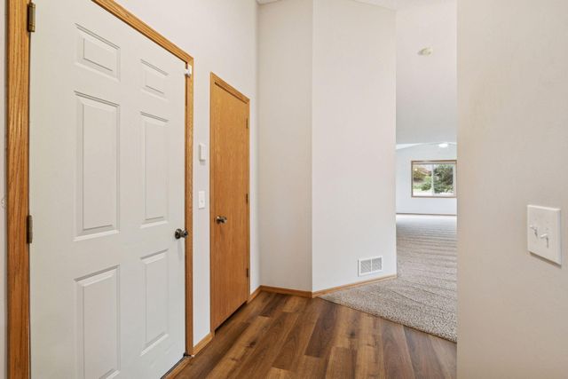 10511 Redwood Street NW, Coon Rapids, MN 55433