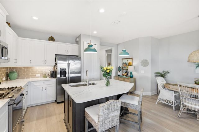 17975 FRANKLIN PARK COURT, Venice, FL 34293