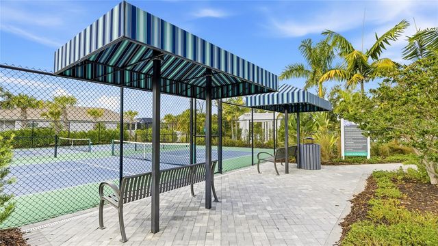 17975 FRANKLIN PARK COURT, Venice, FL 34293