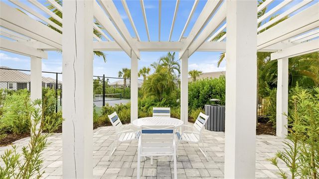 17975 FRANKLIN PARK COURT, Venice, FL 34293