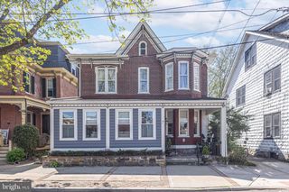 7 YORK ST, Lambertville, NJ 08530