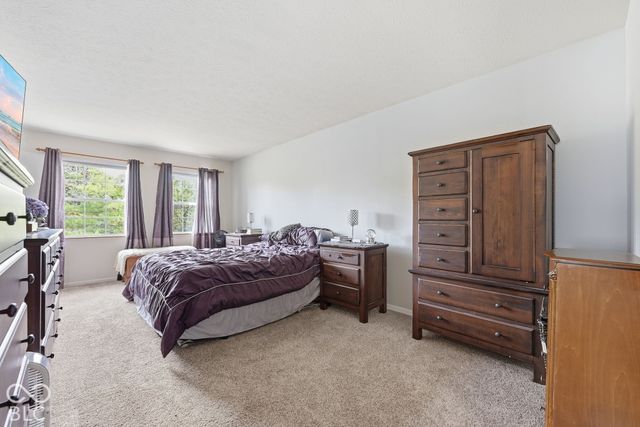 9960 Youngwood Lane, Fishers, IN 46038