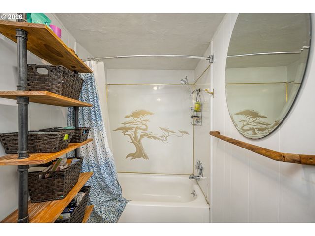 4595 BLANCO St, Florence, OR 97439