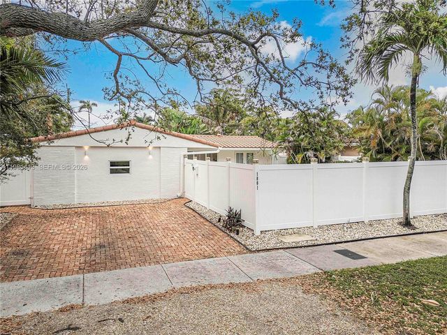 1801 NE 20th St, Fort Lauderdale, FL 33305