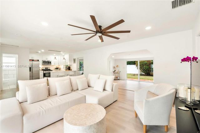 1801 NE 20th St, Fort Lauderdale, FL 33305