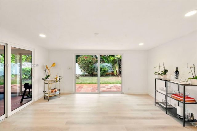 1801 NE 20th St, Fort Lauderdale, FL 33305