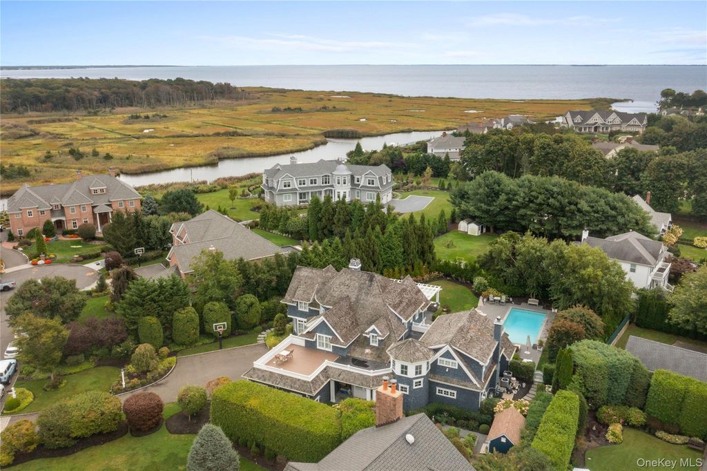 26 True Harbour Way, West Islip, NY 11795 — photo 2
