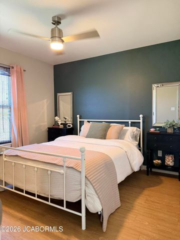 227 PARADIGM DRIVE, Jefferson City, MO 65109