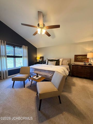 227 PARADIGM DRIVE, Jefferson City, MO 65109