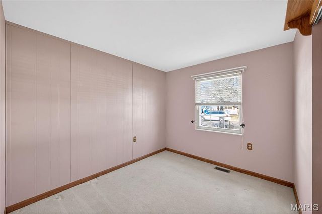 3263 Janton Lane, St Charles, MO 63301