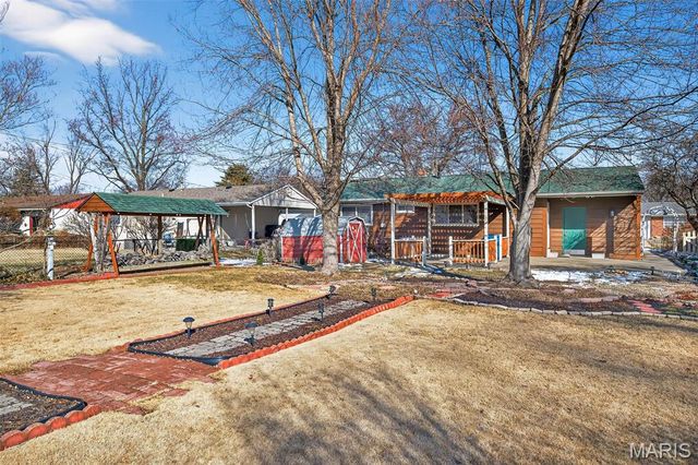 3263 Janton Lane, St Charles, MO 63301