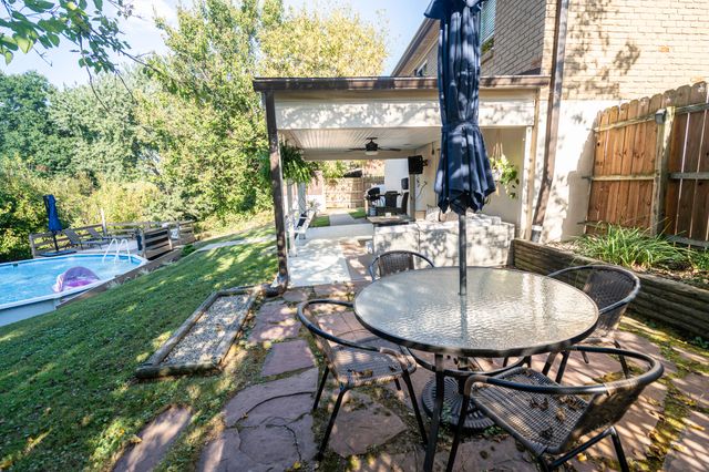124 Raintree Road, Florence, KY 41042