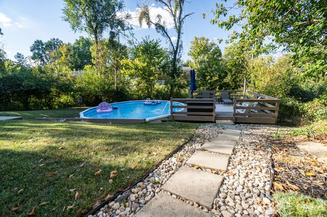 124 Raintree Road, Florence, KY 41042