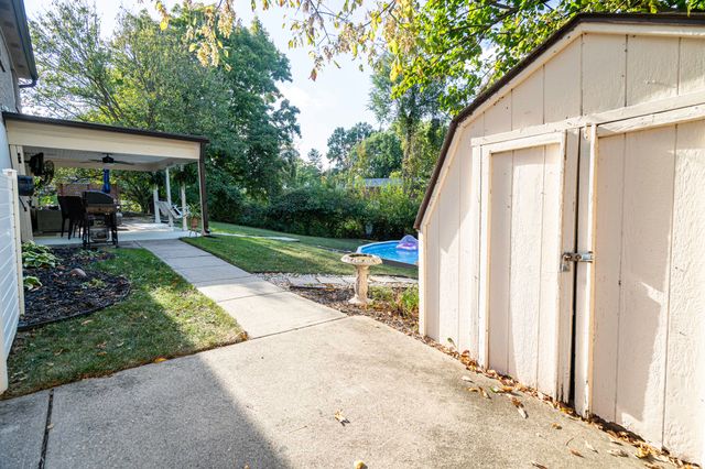 124 Raintree Road, Florence, KY 41042
