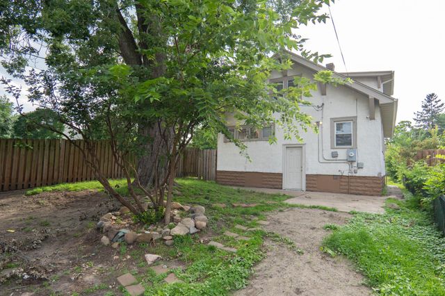 3822 Fremont Avenue North, Minneapolis, MN 55412