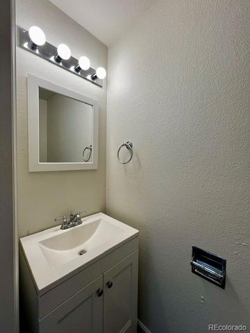 1824 Dove Creek Circle, Loveland, CO 80538