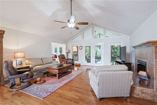 18 Cullen Hills Drive, Bella Vista, AR 72715