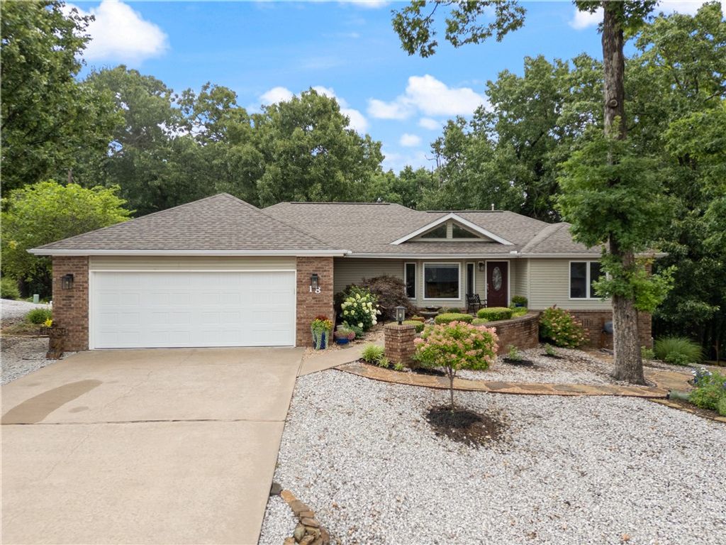 18 Cullen Hills Drive, Bella Vista, AR 72715
