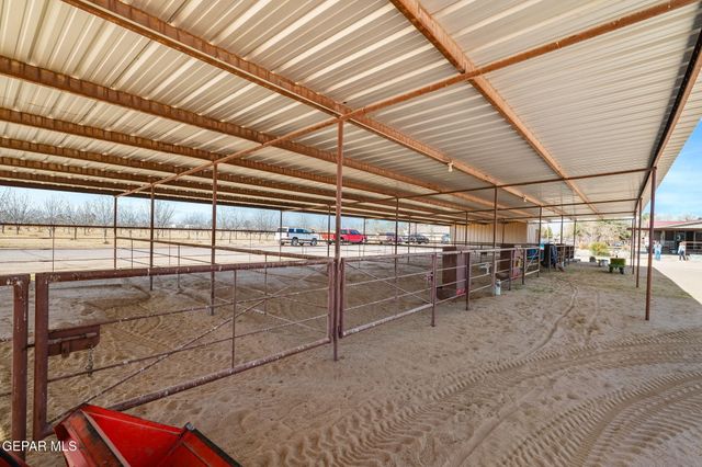 12435 SUGDEN Road, Clint, TX 79836