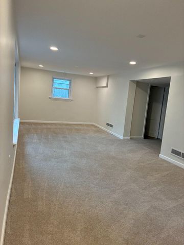 5311 SANGAMORE RD, Bethesda, MD 20816