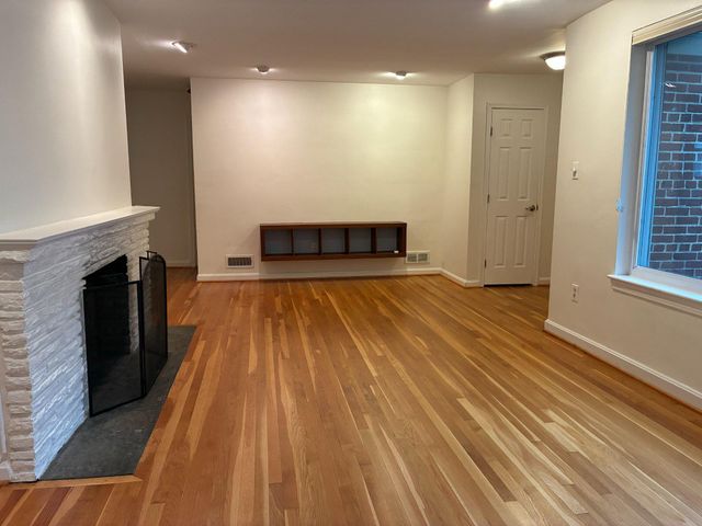 5311 SANGAMORE RD, Bethesda, MD 20816