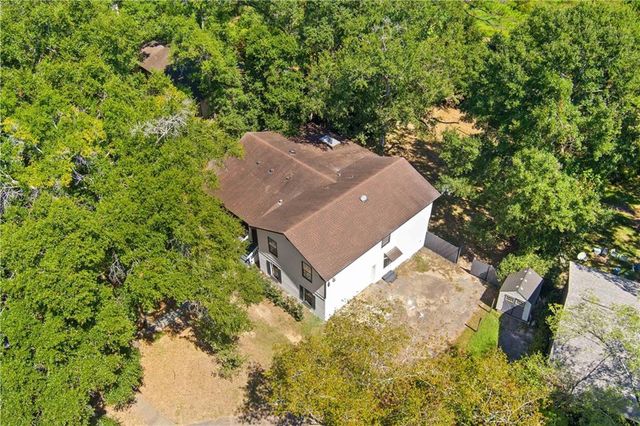 501 Lakeview Drive W, Mobile, AL 36695