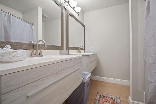 501 Lakeview Drive W, Mobile, AL 36695