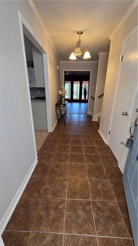 501 Lakeview Drive W, Mobile, AL 36695