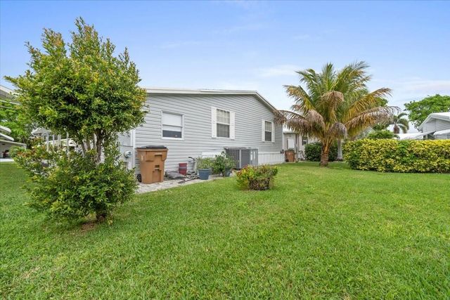 5362 NW 4th Ter, Deerfield Beach, FL 33064