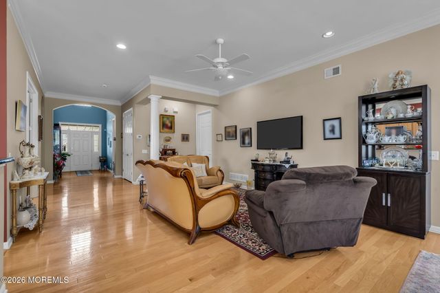 28 Kings North Road, Jackson, NJ 08527