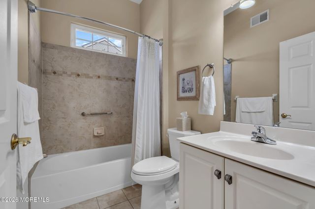 28 Kings North Road, Jackson, NJ 08527