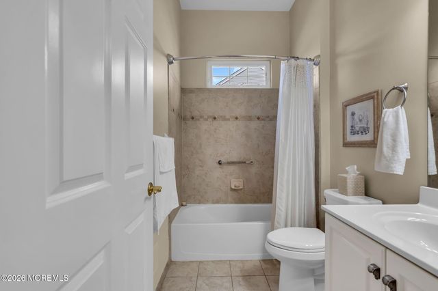 28 Kings North Road, Jackson, NJ 08527