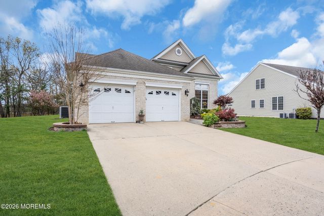 28 Kings North Road, Jackson, NJ 08527