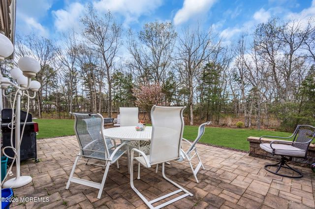 28 Kings North Road, Jackson, NJ 08527