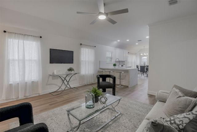 2828 Houston Wood Drive, Fort Worth, TX 76244