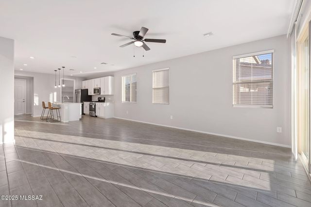 10190 S Rolling Water Drive, Vail, AZ 85641