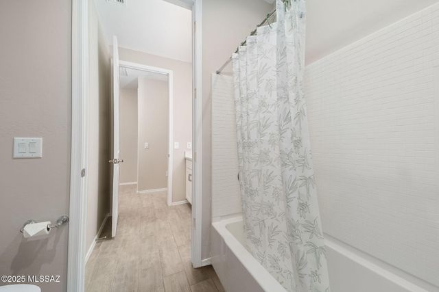 10190 S Rolling Water Drive, Vail, AZ 85641