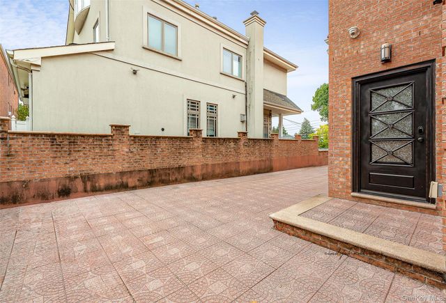 58-10 83rd Place, Middle Village, NY 11379